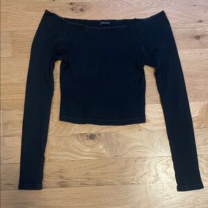 Brandy Melville Black Ribbed Knit Crop Top
